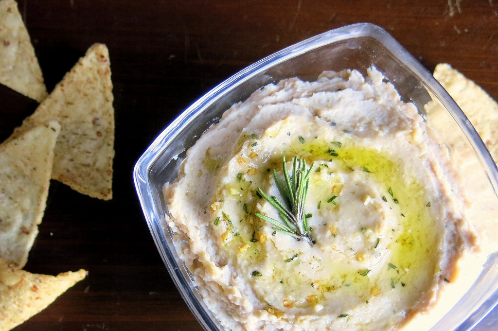 Garlic Rosemary White Bean Dip